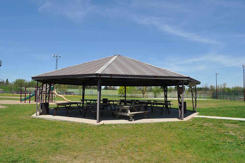 Komoka Park Pavilion Picture of Komoka Park Pavilion